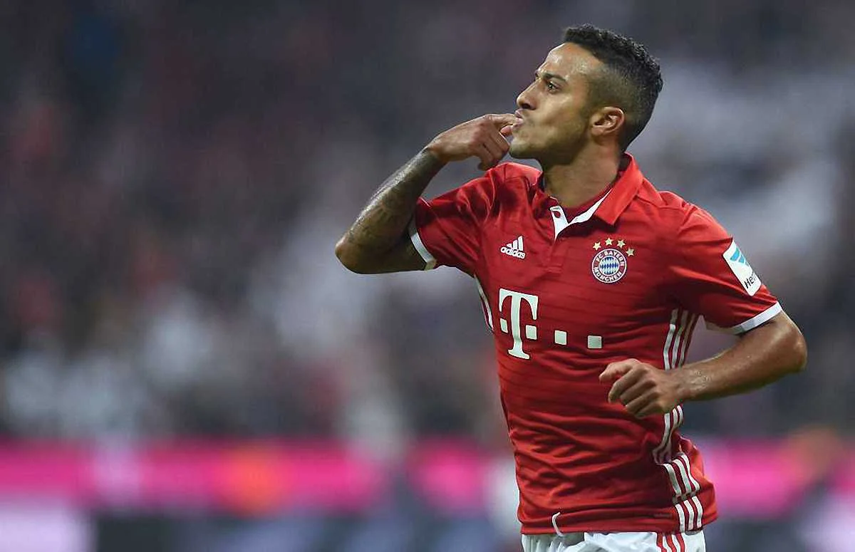 Тьяго Алькантара попросил разрешения вернуться в Барселону, – СМИ