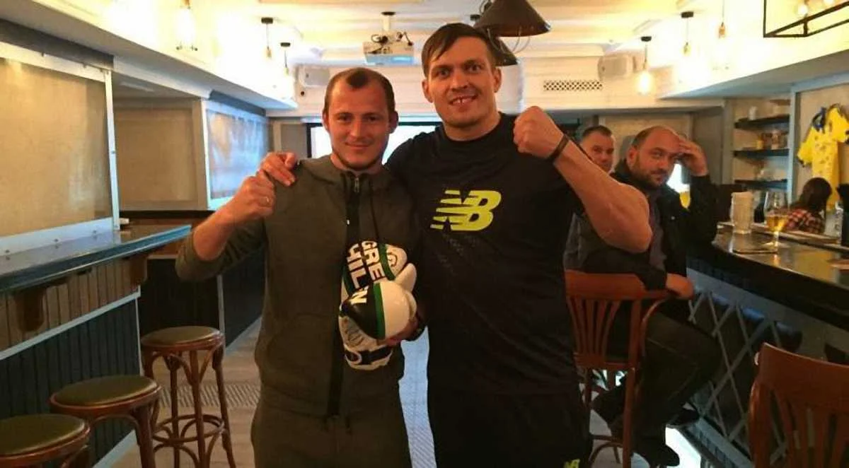 Роман Зозуля та Олександр Усик / Фото з соцмереж