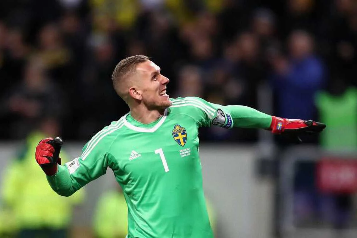 Робін Ольсен / соцмережі