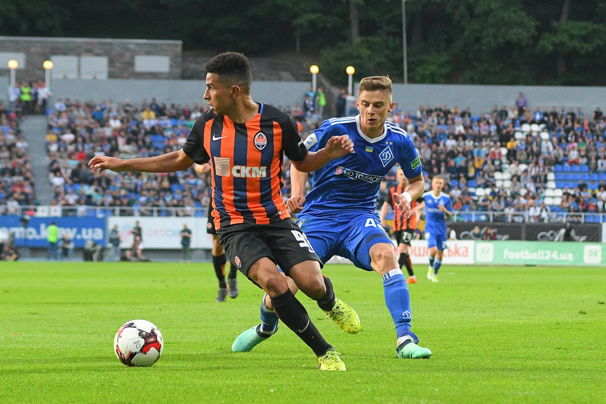 Додо (слева) / Футбол 24