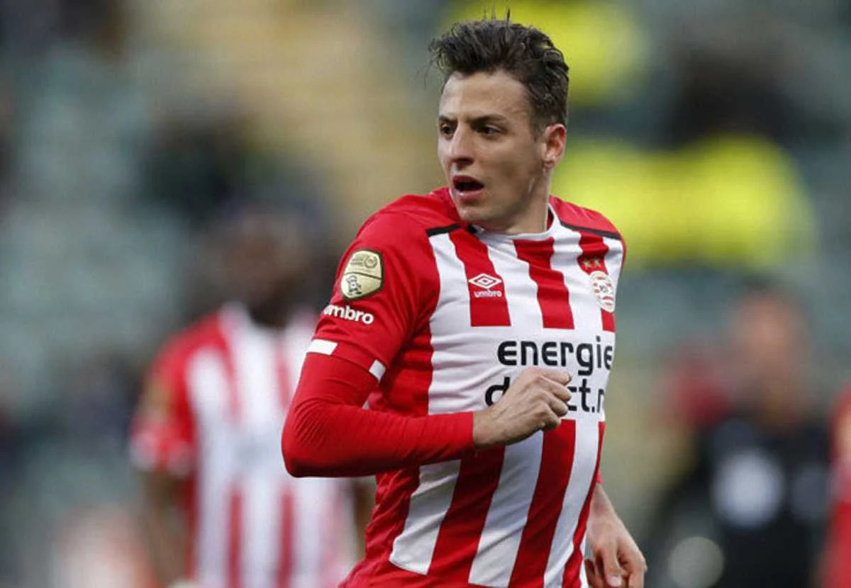 Сантьяго Ариас / Фото ПСВ