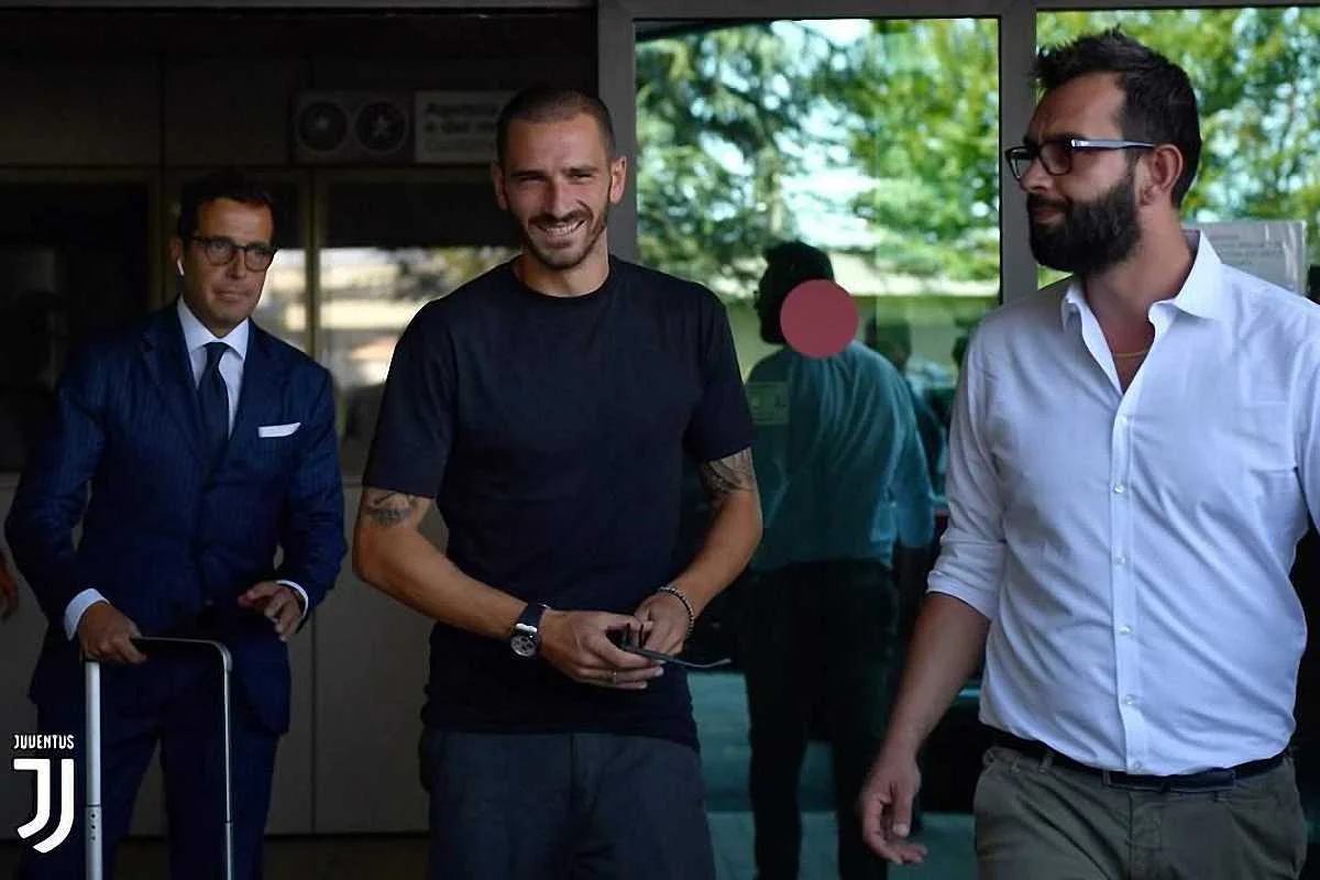 Леонардо Бонуччи прибыл в Турин / Фото ФК Ювентус