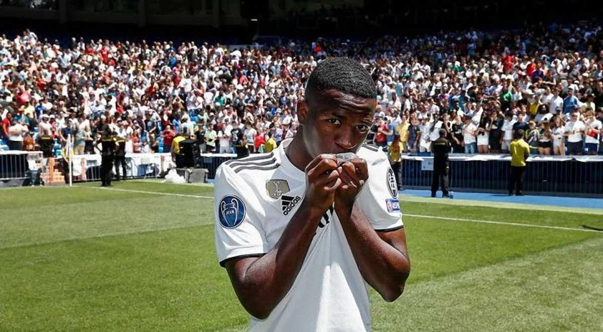 Винисиус / Фк Реал