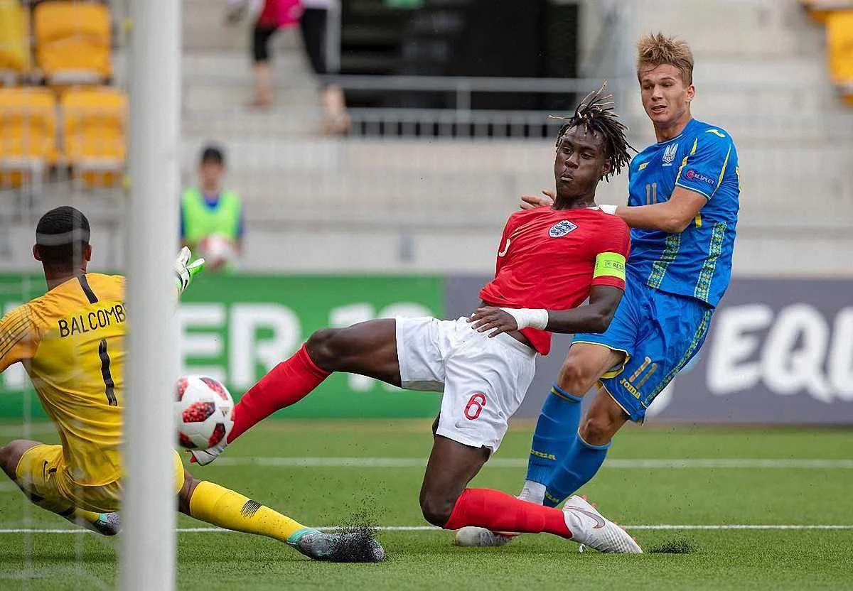 Владислав Супряга забиває збірній Англії – поки тільки юнацькій