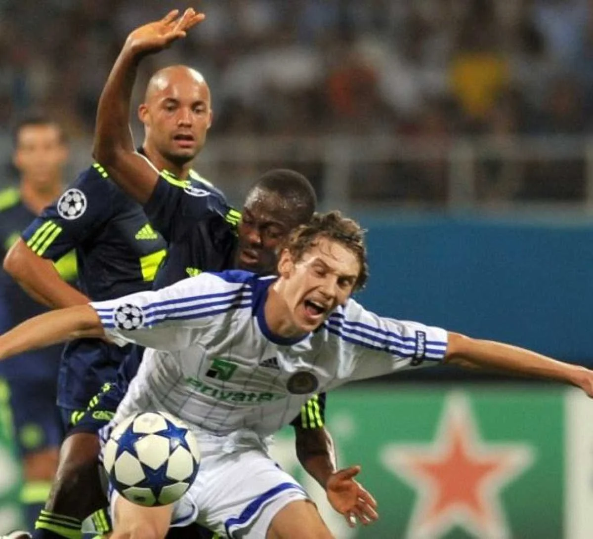 Аякс – Динамо: онлайн-трансляція матчу плей-офф Ліги чемпіонів 2018/19