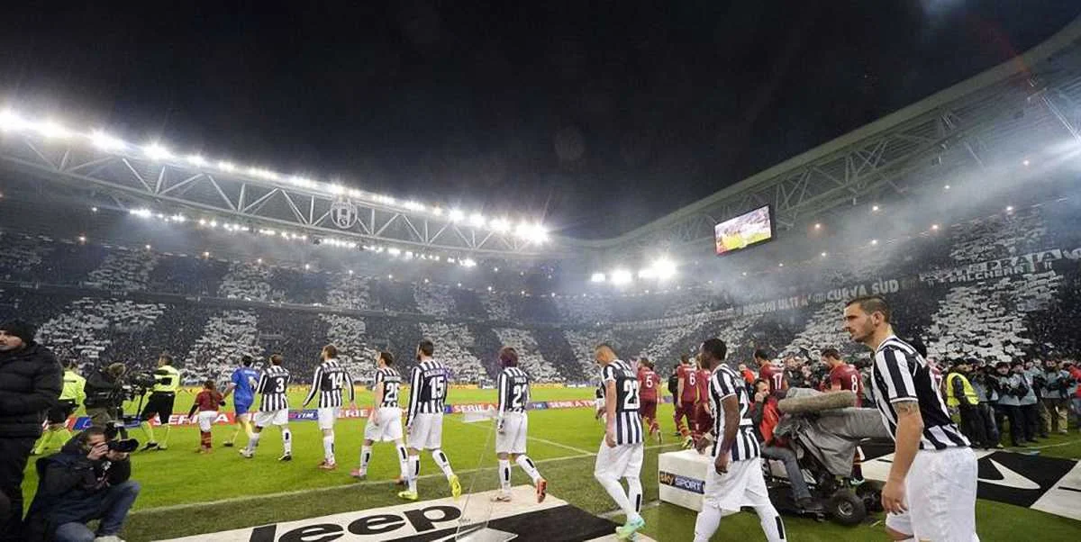 "Генуя – в наших серцях": футболісти Серії А вшанують пам'ять загиблих від обвалу мосту спеціальними нашивками