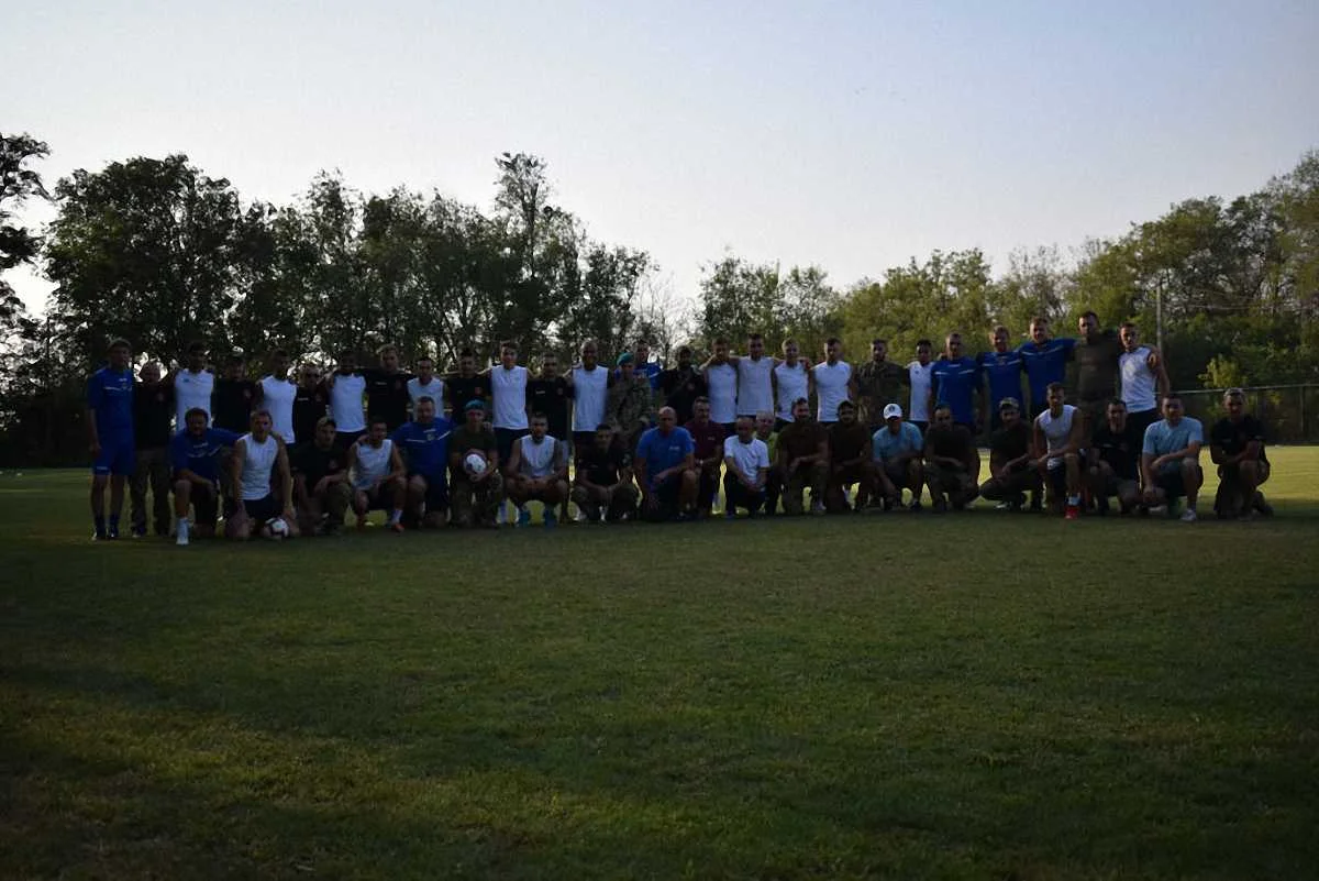 Львів зустрівся з українськими військовослужбовцями у Маріуполі