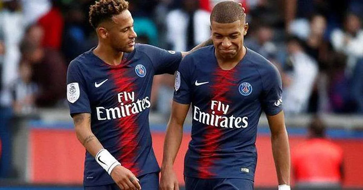 Килиан Мбаппе рядом с Неймаром