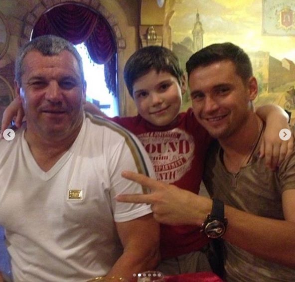 олійник