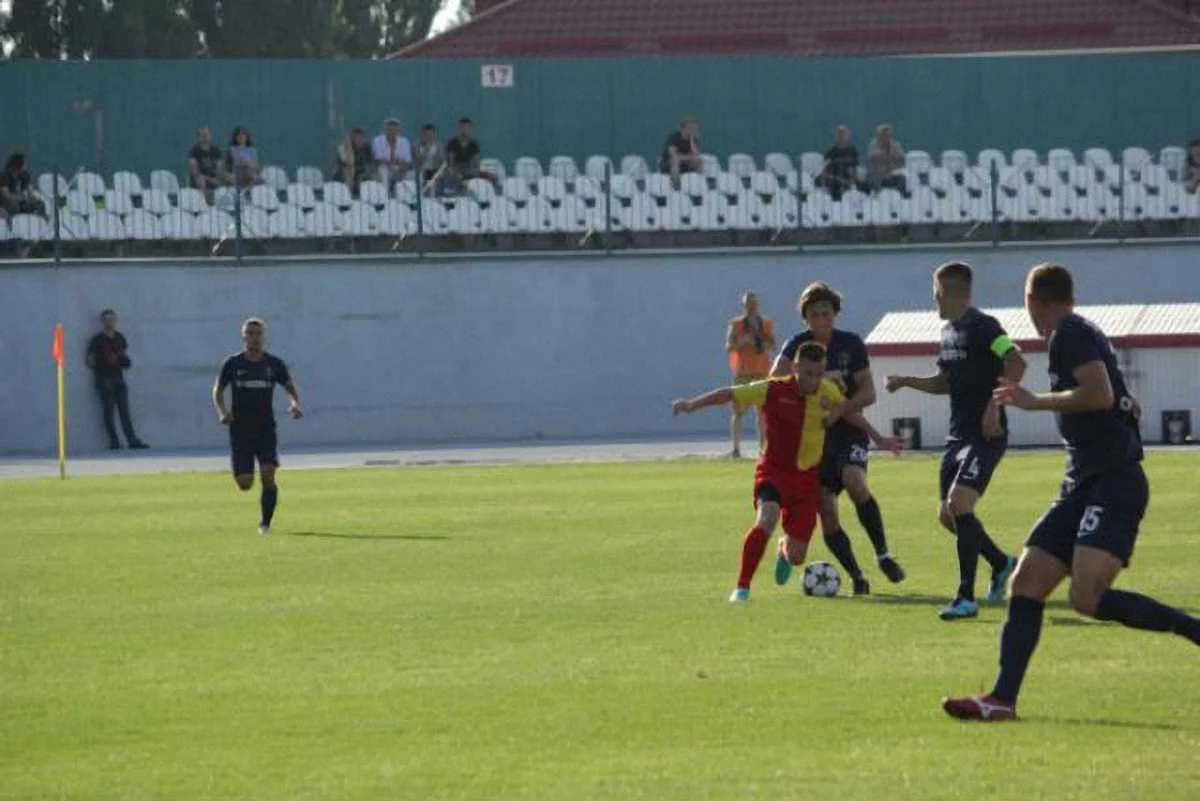 Зірка / ФК Зірка