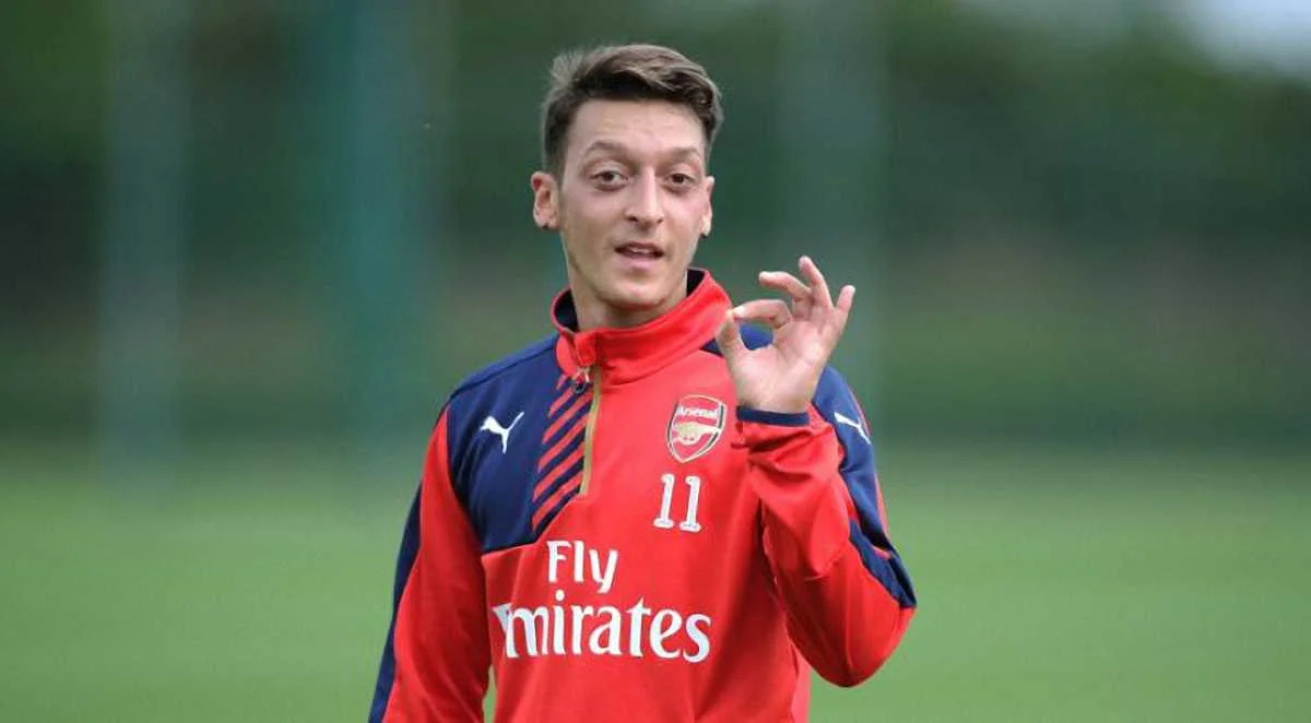 Месут Озил / соцсети