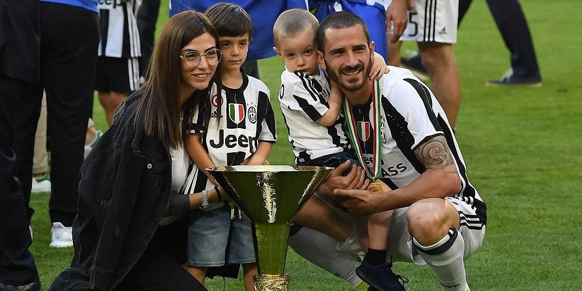 Леонардо Бонуччи с семьей / Фото ФК Ювентус