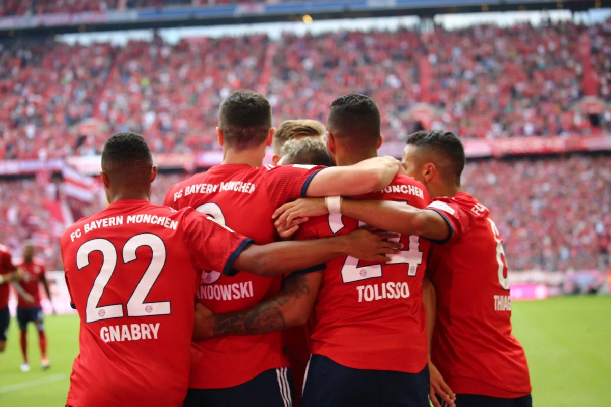 Радость мюнхенцев / твиттер Баварии