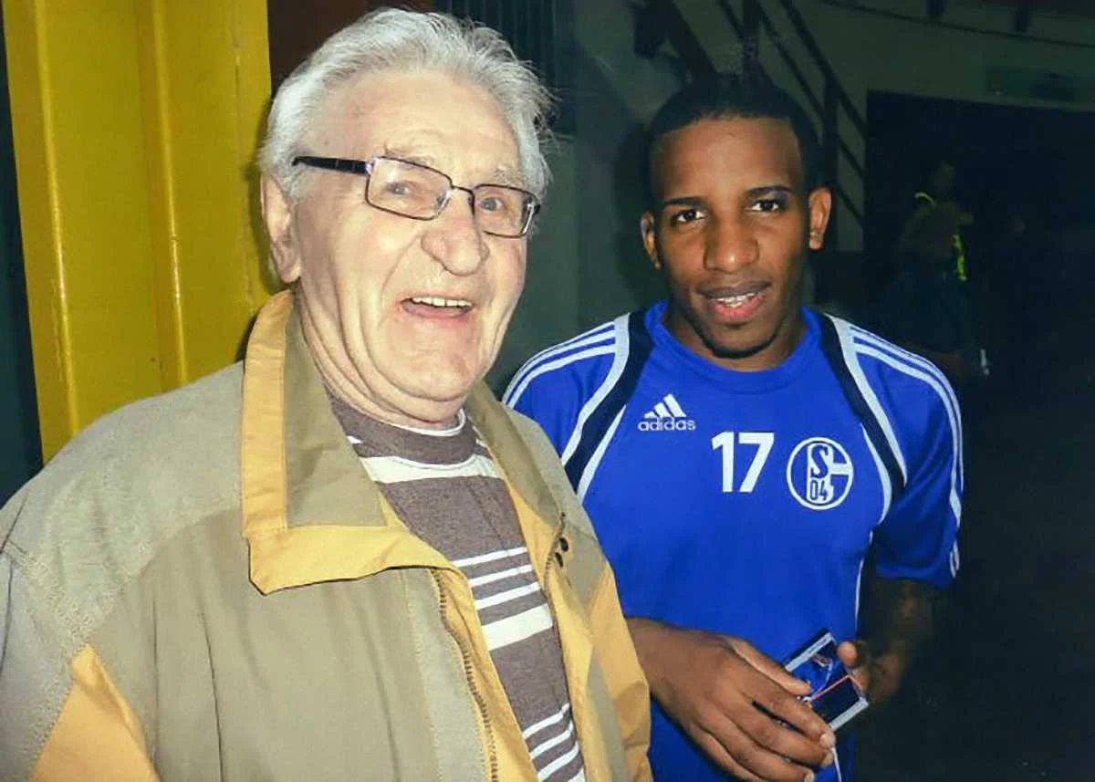 89-летний фанат Шальке / 11freunde