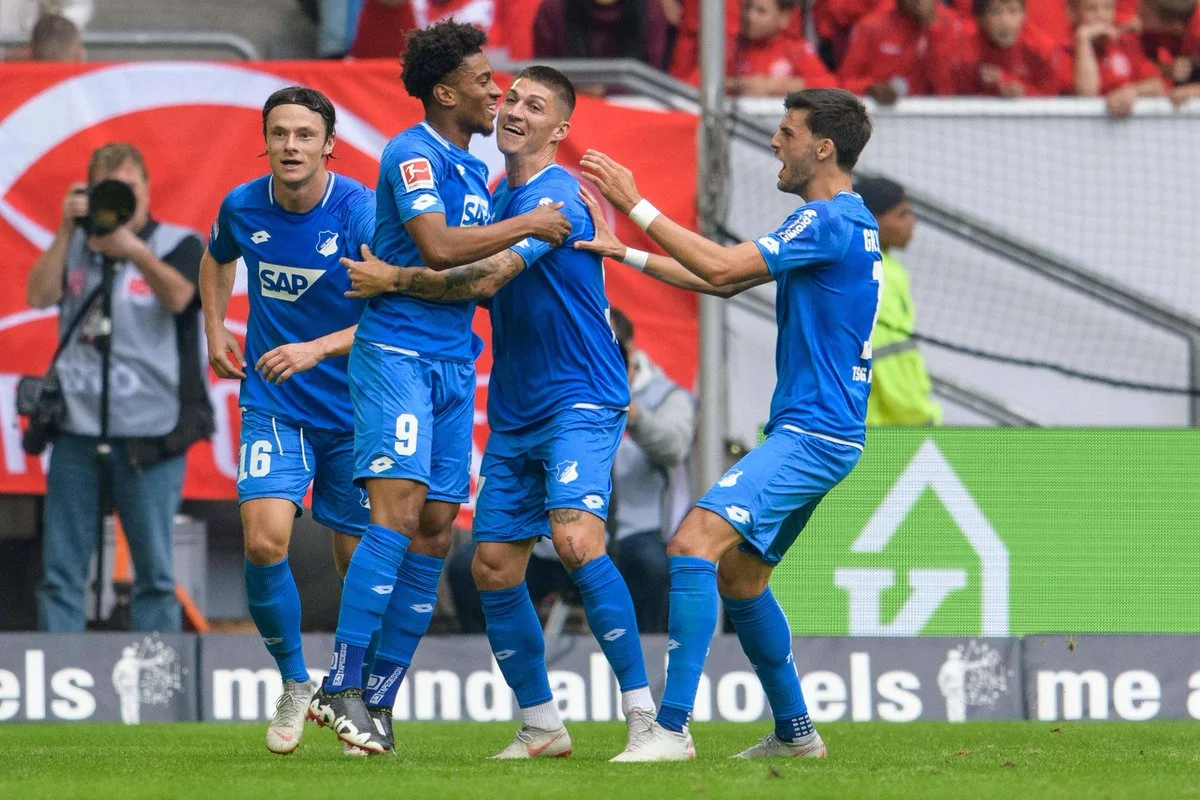 Хоффенхайм прибыл в Харьков на матч Лиги чемпионов против Шахтера