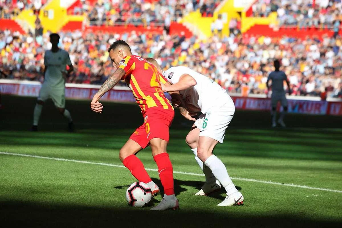 Кайсериспор – Коньяспор / Фото ФК Кайсериспор