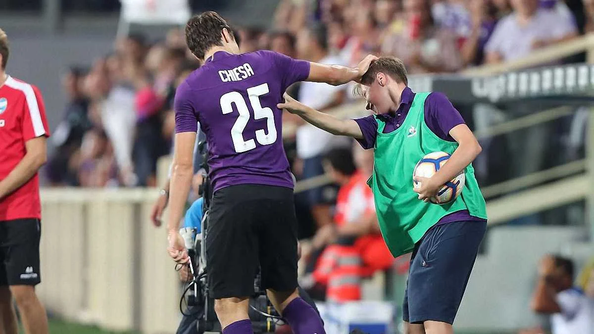 Федерико Кьеза с братом / Фото ФК Фиорентина