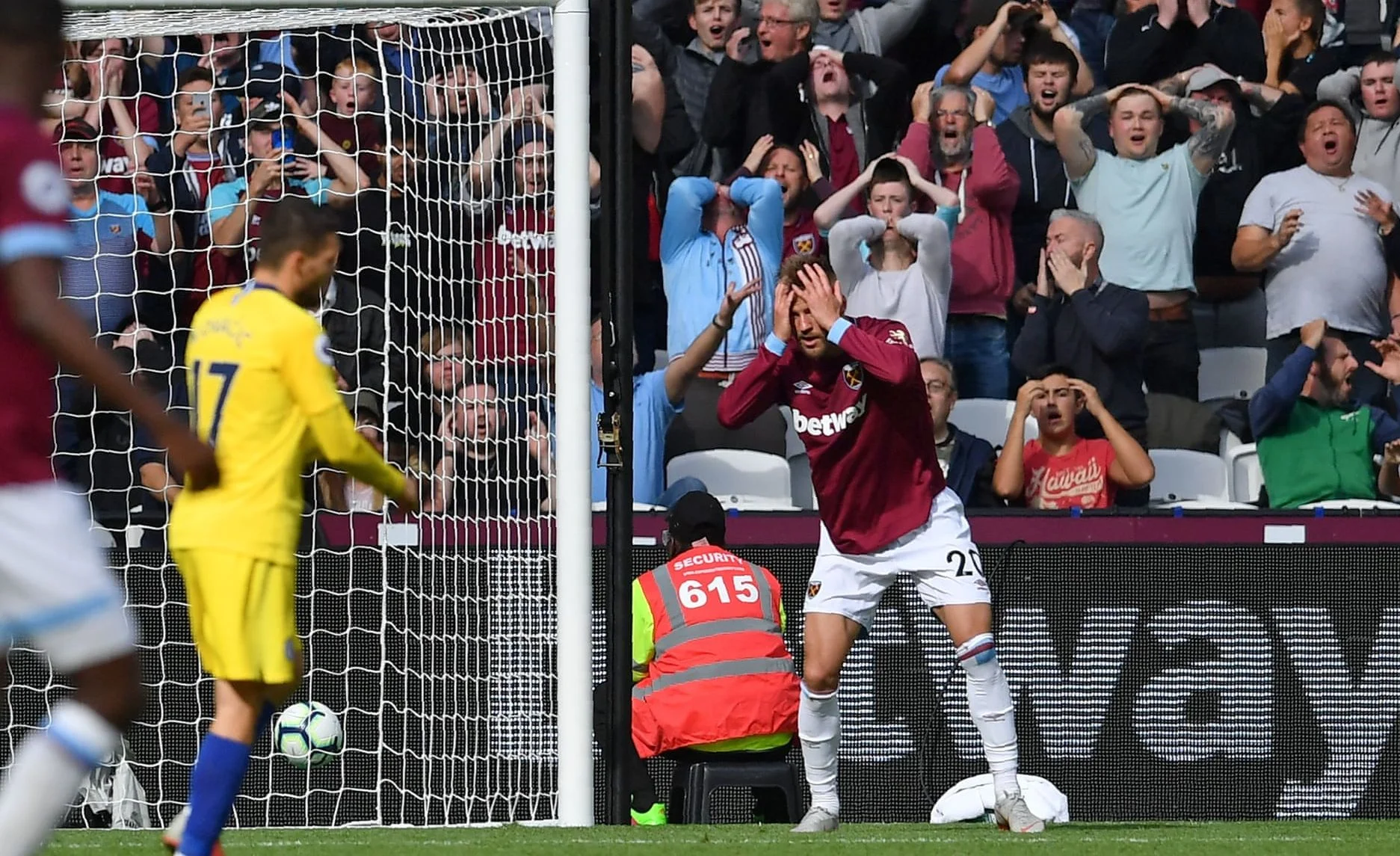 Андрей Ярмоленко в матче Вест Хэм – Челси