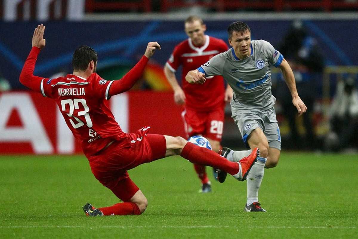 Евгений Коноплянка (справа) / фото: Чемпионат