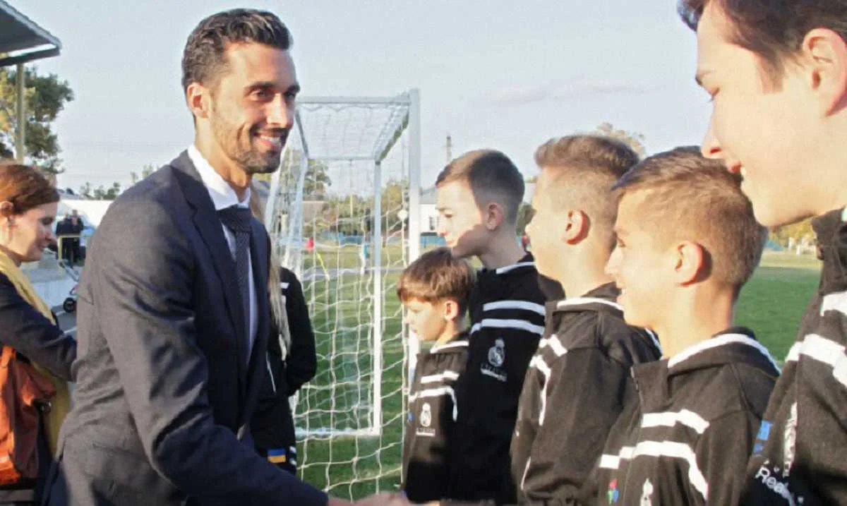 Альваро Арбелоа открыл спортивную школу в Тернополе.
