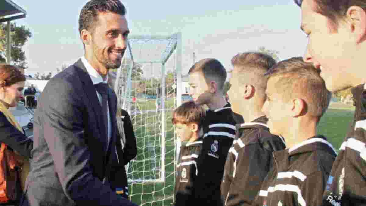 Экс-звезда Реала Арбелоа посетил Тернополь – он открыл спортивную школу