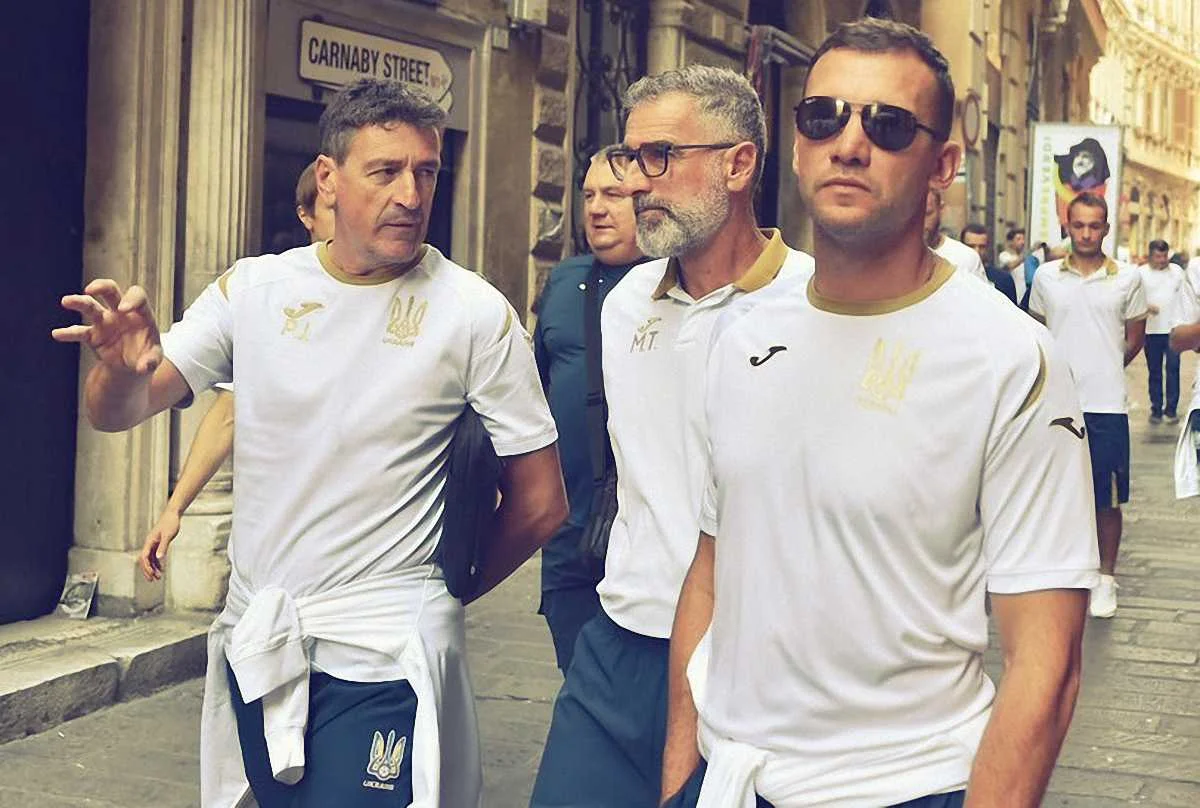 Андрій Шевченко і його штаб / Фото ФФУ