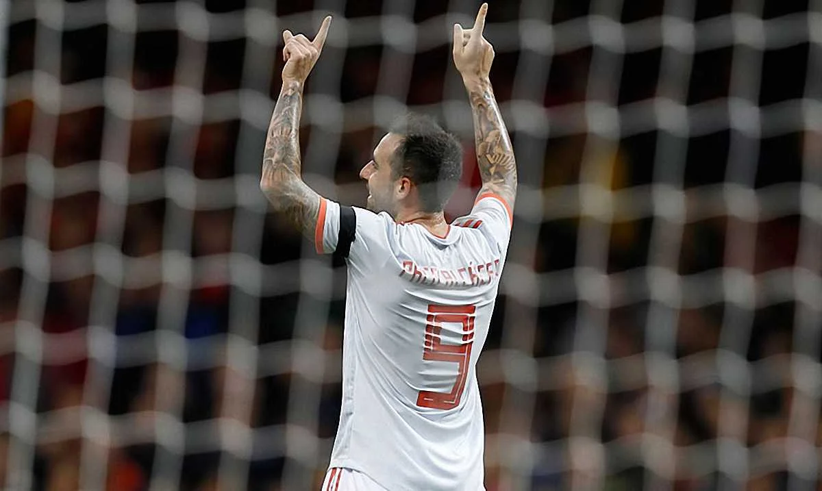 Пако Алькасер – герой матча против Уэльса