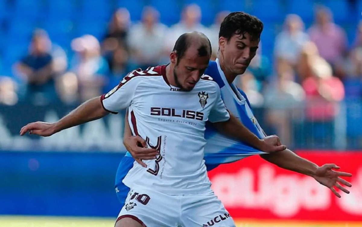 Зозуля б'ється у матчі проти Малаги