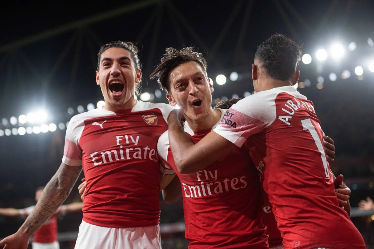 Ектор Бельєрін, Месут Озіл та П'єр-Емерік Обамеянг / ФК Арсенал