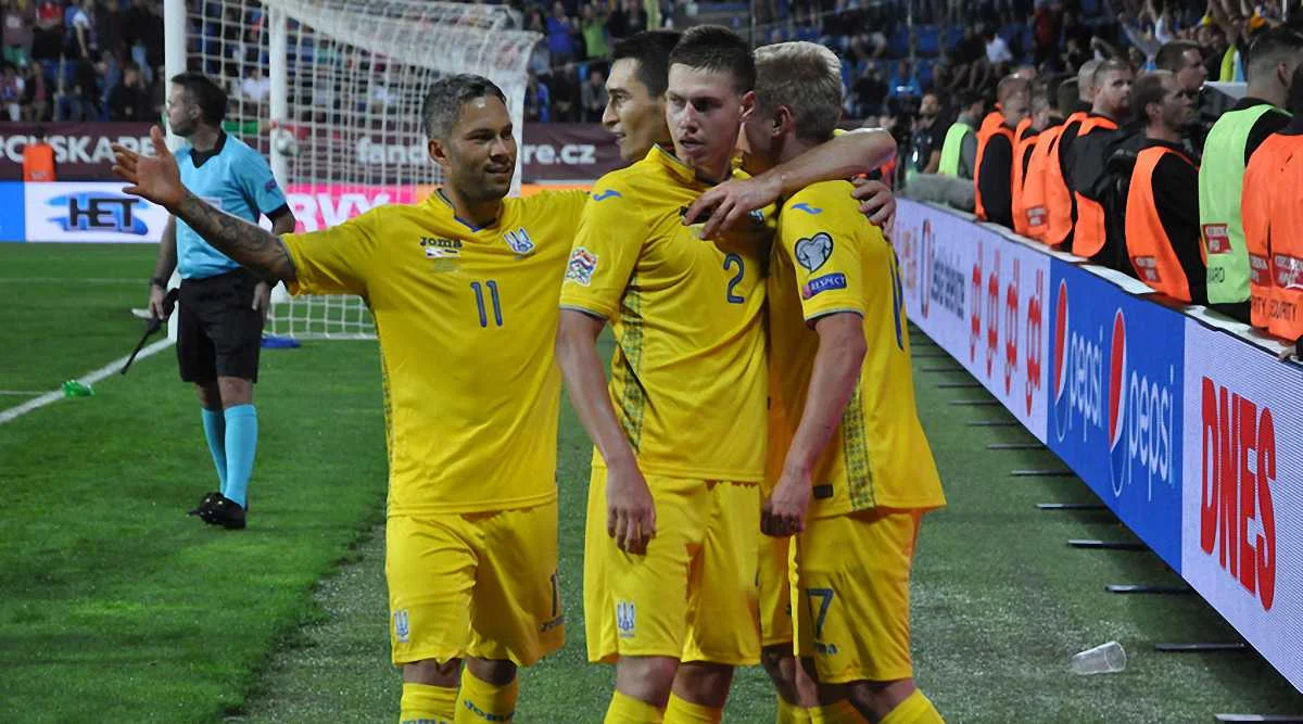 Україна піднялась на 2 сходинки у оновленому рейтингу ФІФА