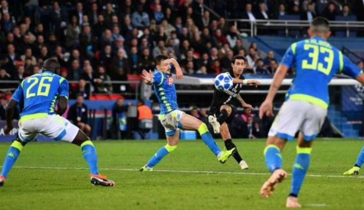 Гол Ді Марії у ворота Наполі / BBC Sport