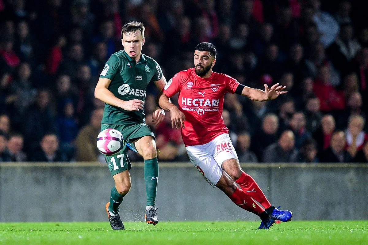 Ним – Сент-Этьен – 1:1 / ФК Сент-Этьен