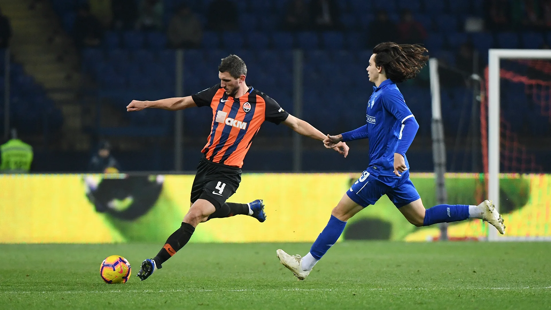 Микола Шапаренко (праворуч) / фото: ФК Шахтар