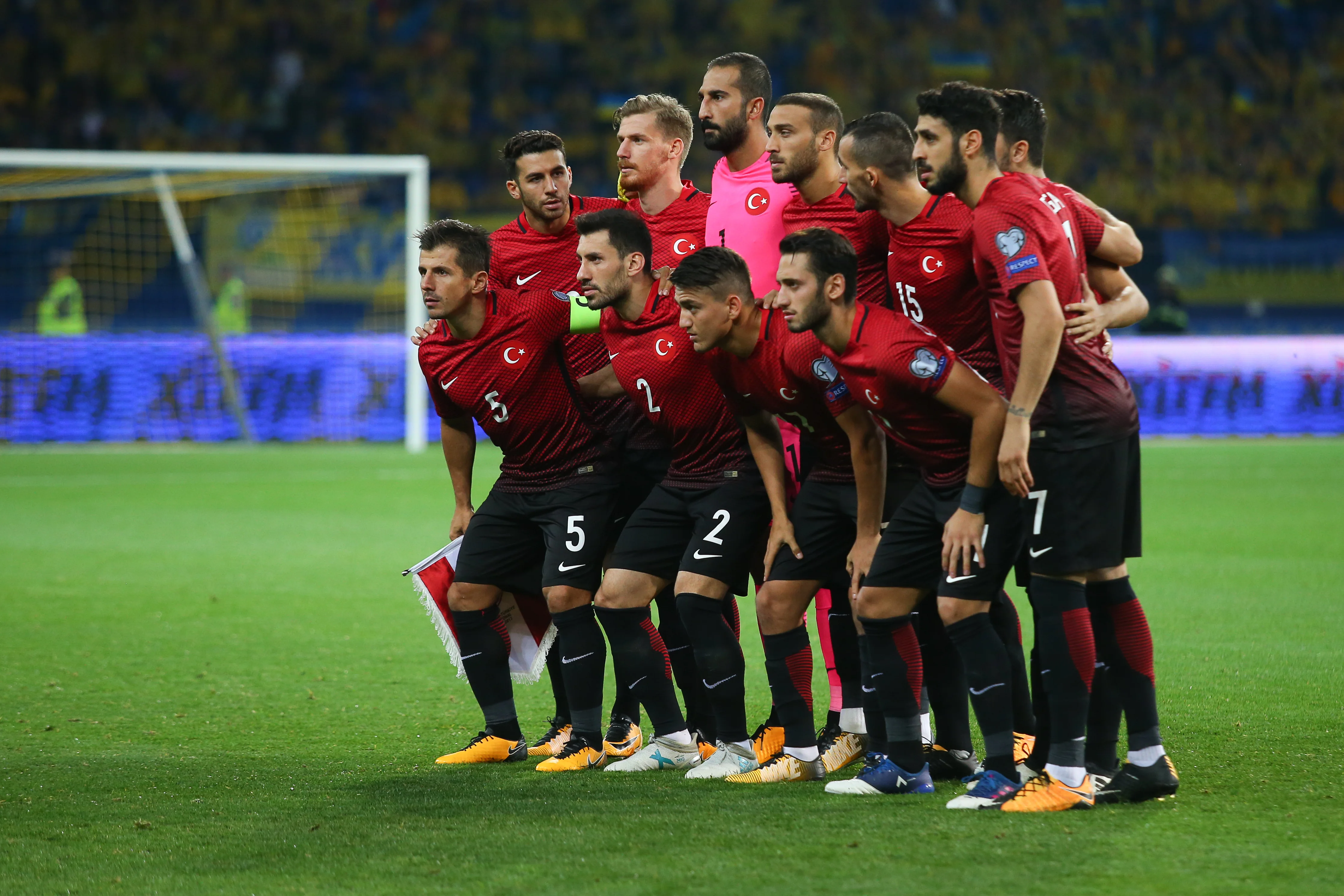 Ундер, Чалханоглу і Co: Луческу оприлюднив склад збірної Туреччини на матч проти України
