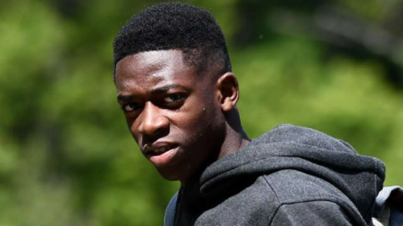 Твое лицо, когда забыл вовремя достать еду из холодильника. Усман Дембеле / Фото из соцсетей