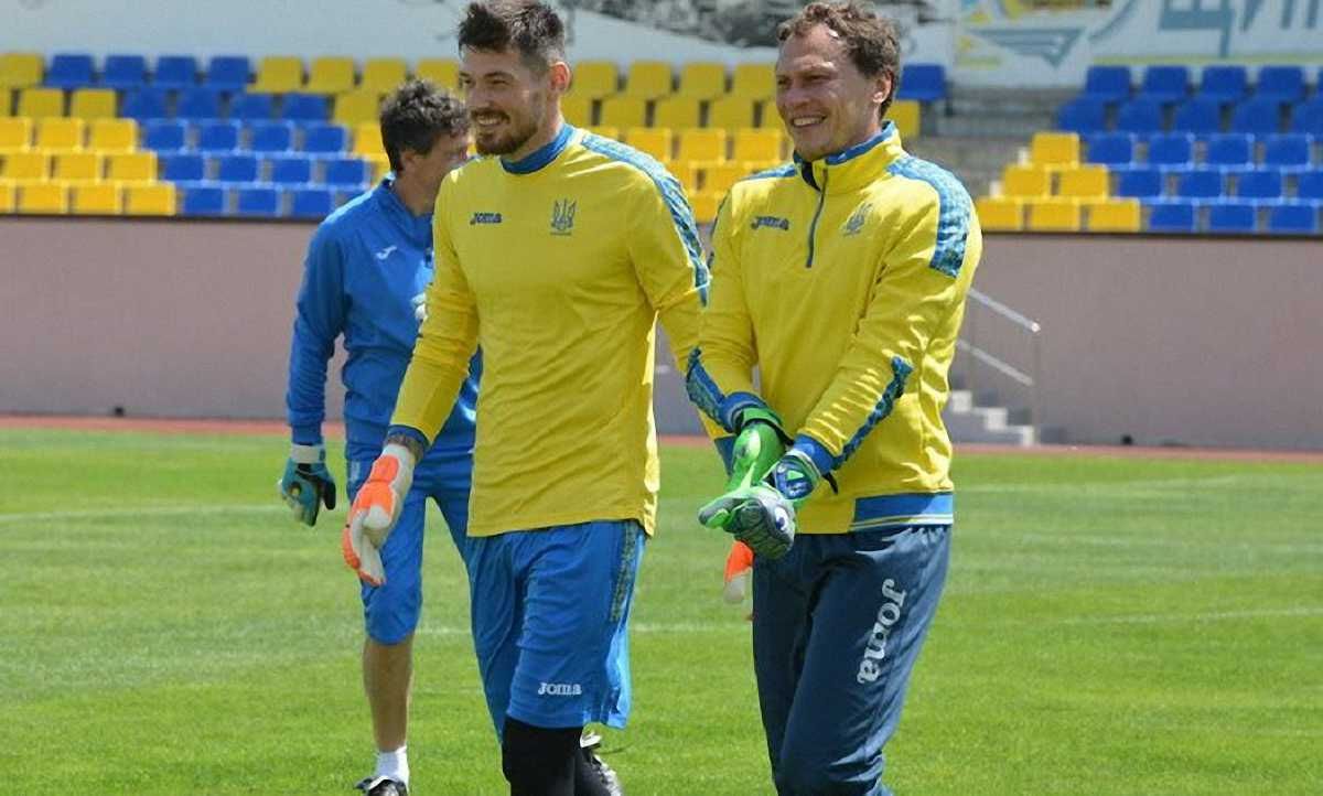 Денис Бойко или Андрей Пятов – кто должен стоять в воротах сборной Украины?