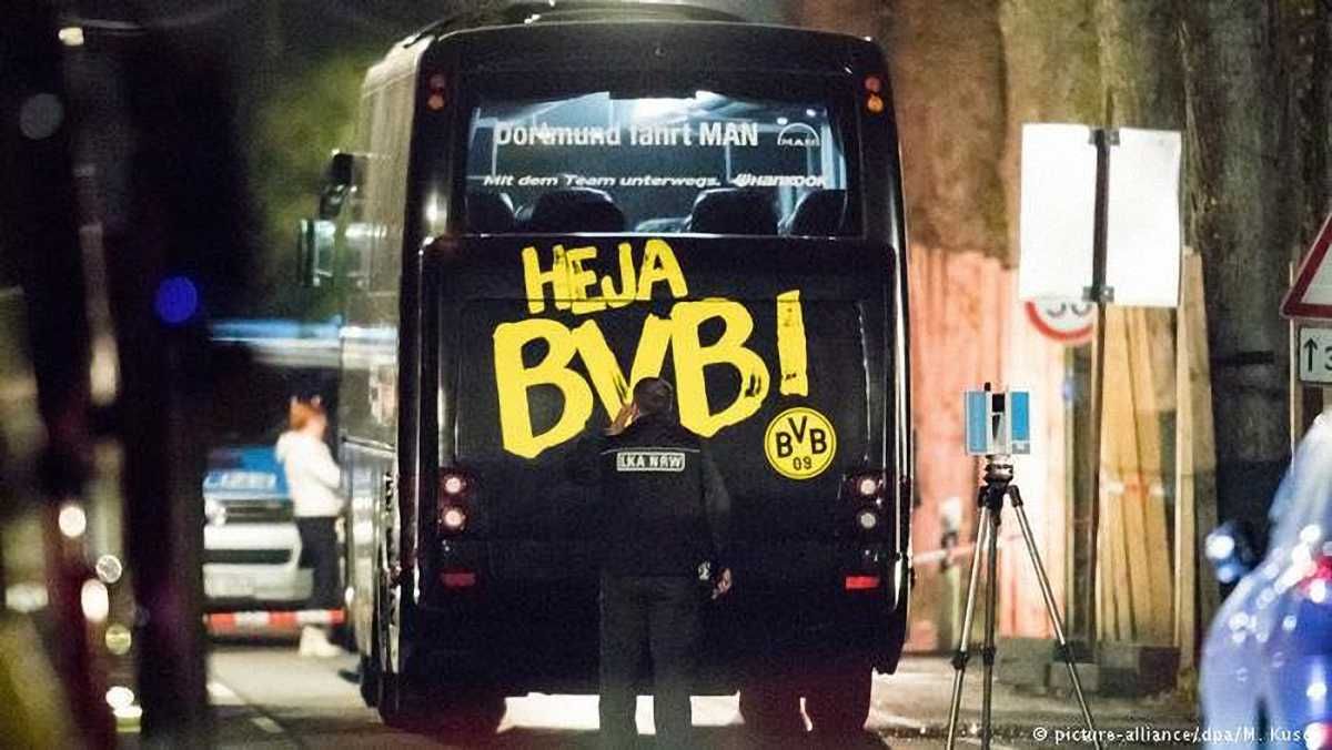 Автобус Борусії Д після теракту / DPA