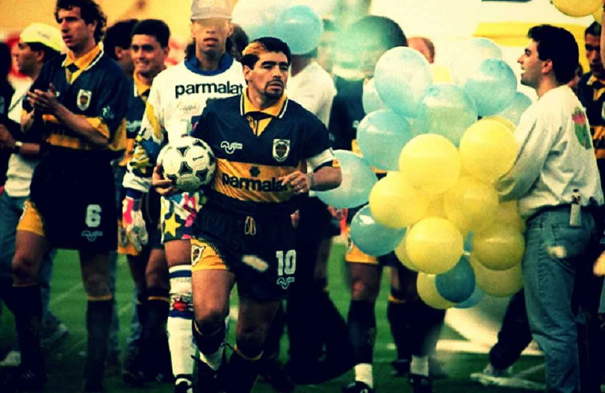 Дієго Марадона повернувся у Боку