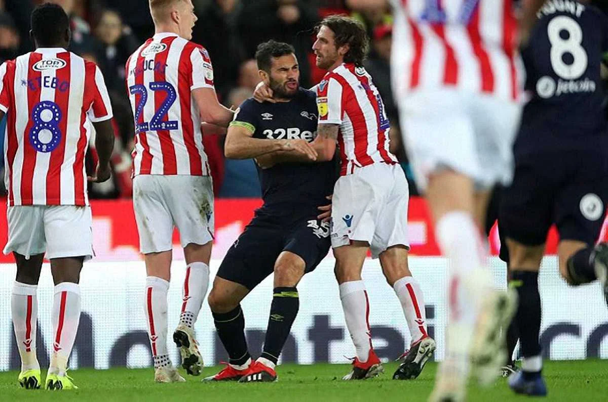 Бредлі Джонсон та Джо Аллен / Соцмережі