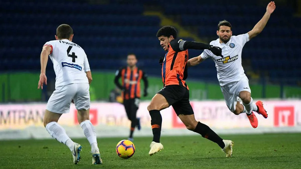 Тайсон в матче с Олимпиком / фото: ФК Шахтер