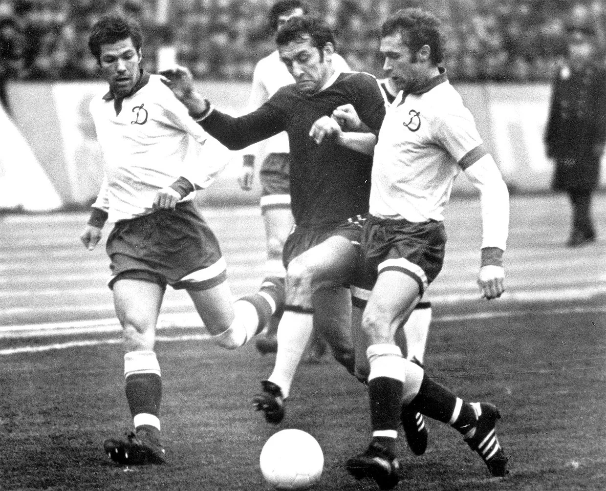 Іван Герег (по центру) / ФК Карпати