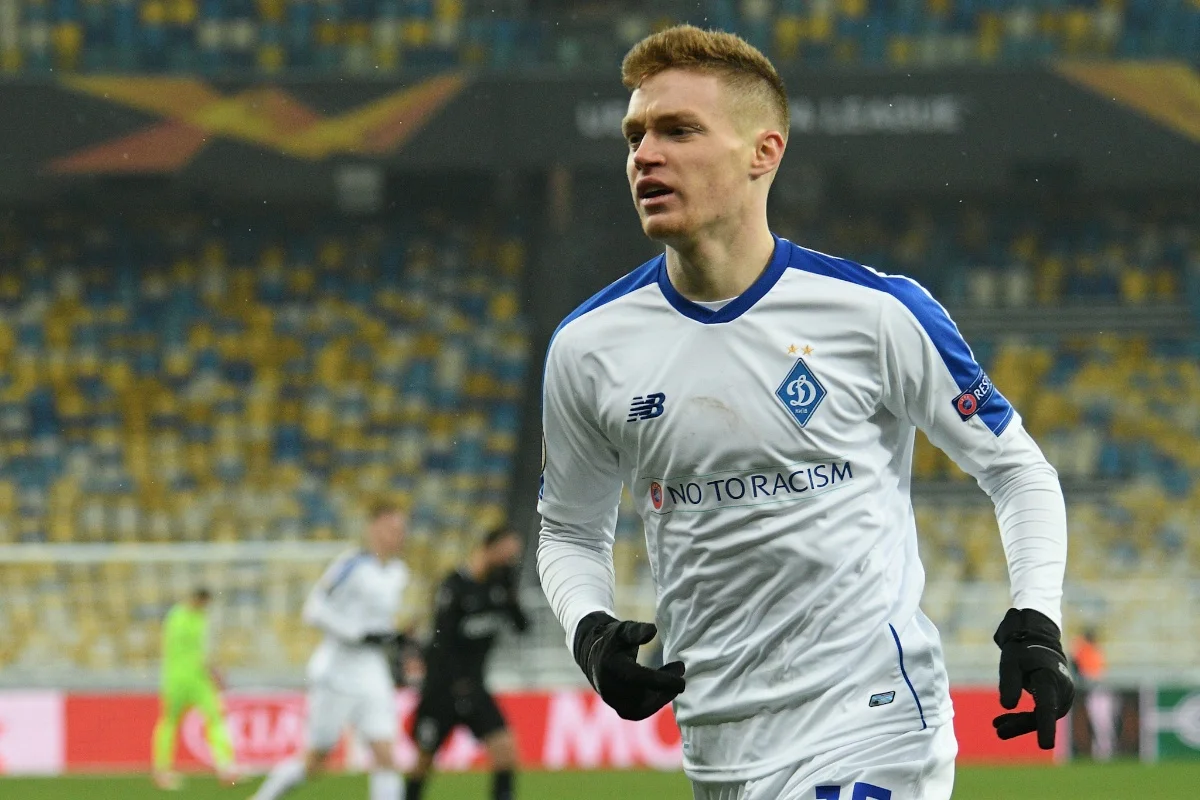 Виктор Цыганков / Футбол 24