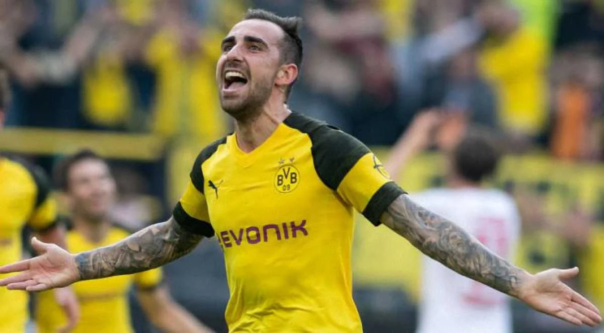 Пако Алькасер / Соцмережі