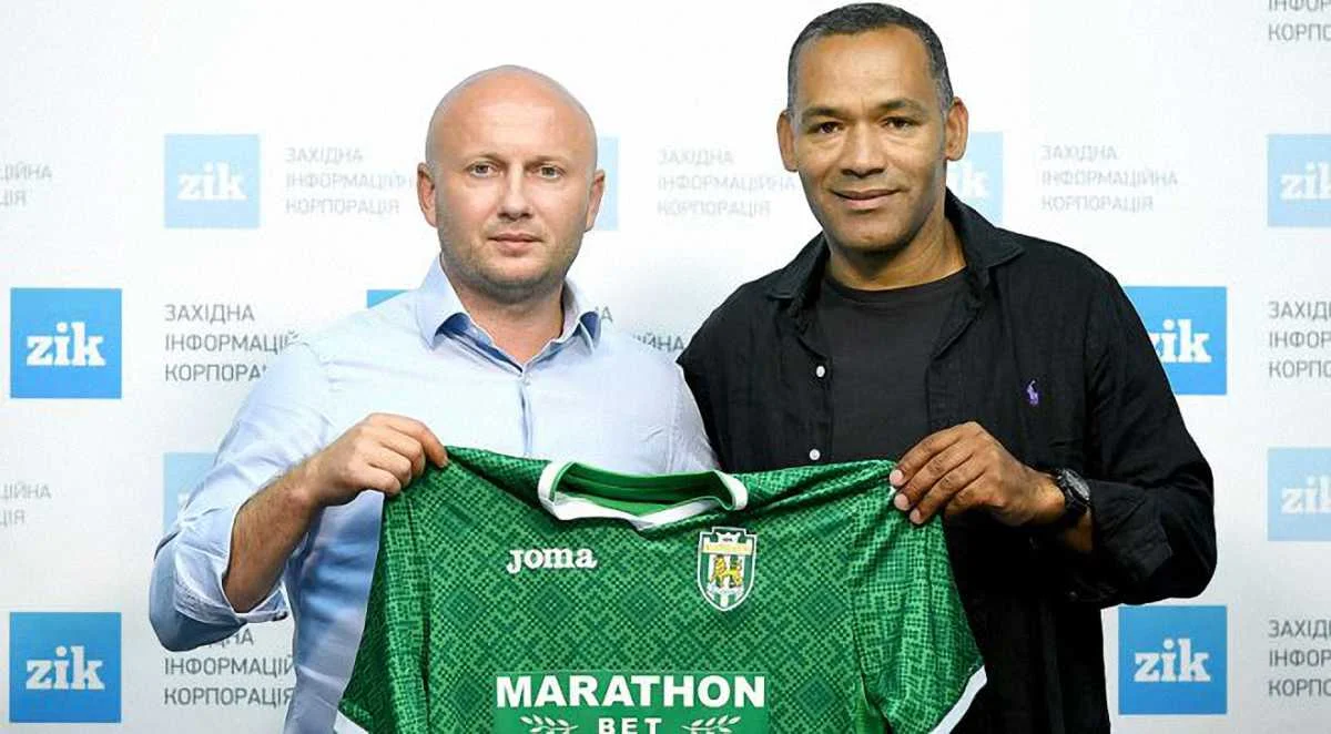 Олег Смалийчук и Жозе Мораиш / ФК Карпаты