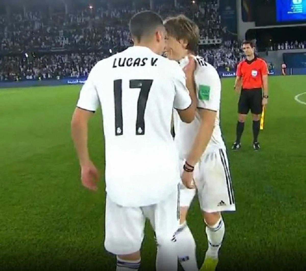 Васкес брутально спілкується з Модрічем