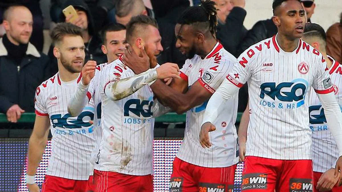 ФК Кортрейк