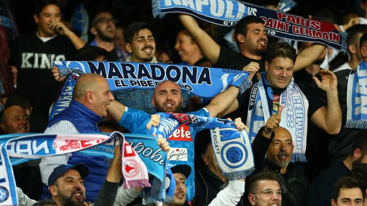 Фанаты Наполи наехали на болельщика Интера – мужчина умер в больнице