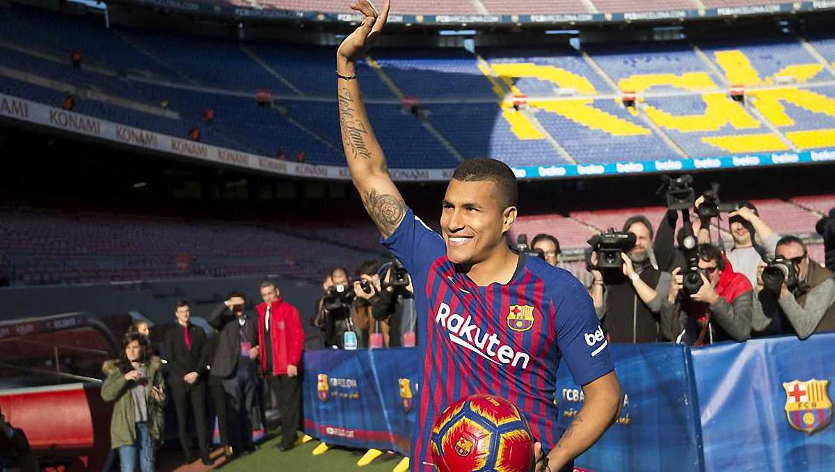 Джейсон Мурільйо представлений на Камп Ноу / Твіттер ФК Барселона