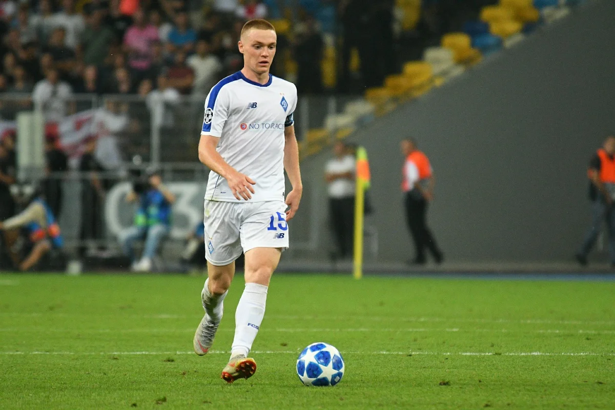 Виктор Цыганков / Футбол 24