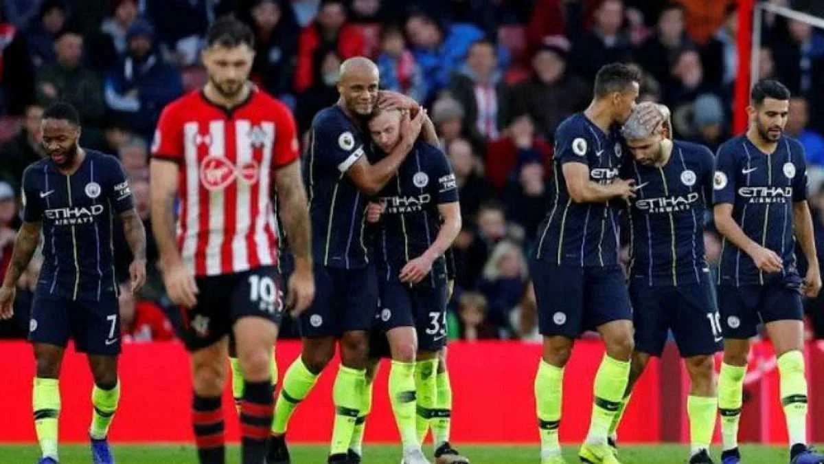 Александр Зинченко отдал ассист / фото: ФК Манчестер Сити